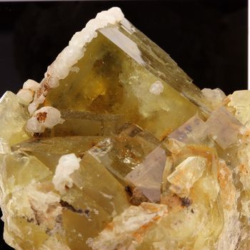Fluorite, Calcite. 728.6 ct.
