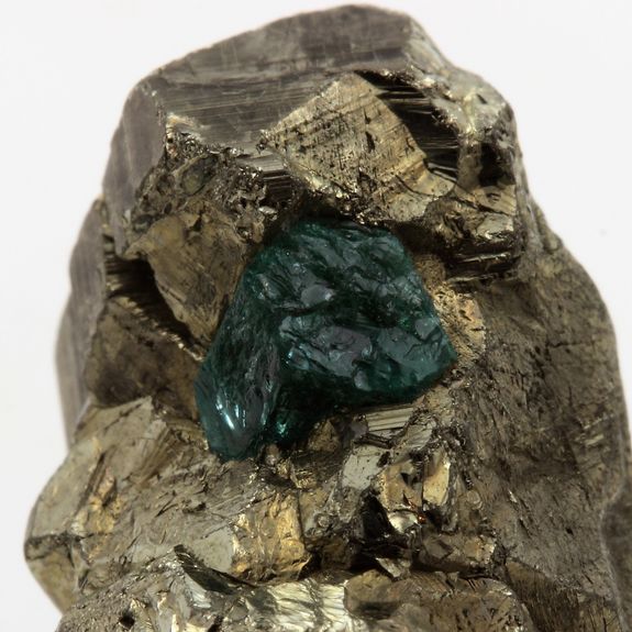 Emeraude + Pyrite. 51.78 ct.