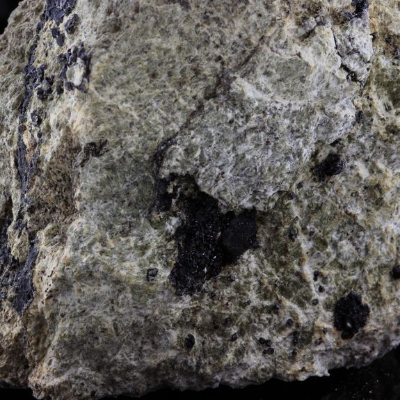 Grenat Melanite. 573.6 ct.