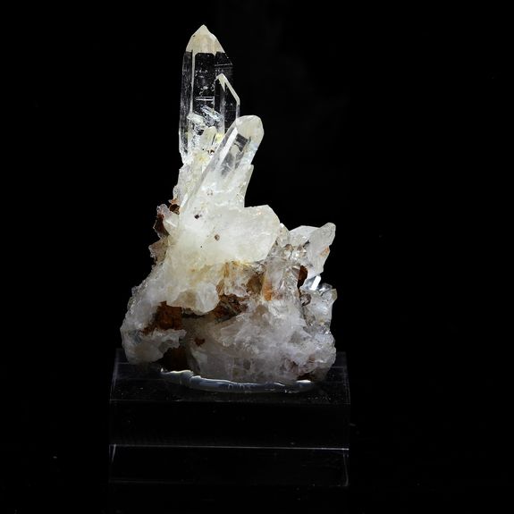 Quartz. 147.5 ct.