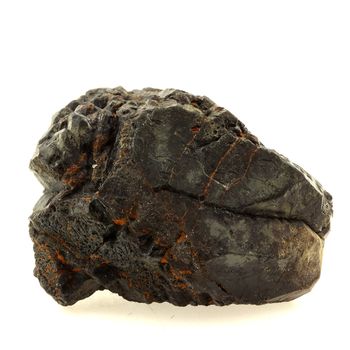 Spinelle noir. 623.4 ct.