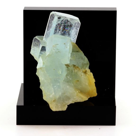 Aigue-Marine, Muscovite. 277.9 ct.