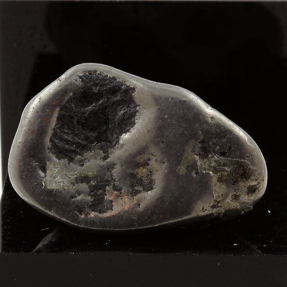 Météorite. 22.31 ct.