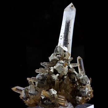 Siderite, Pyrite, Quartz. 101.9 ct.