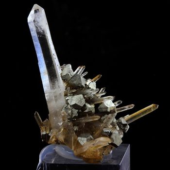 Siderite, Pyrite, Quartz. 101.9 ct.