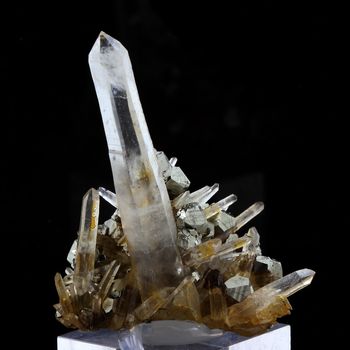 Siderite, Pyrite, Quartz. 101.9 ct.