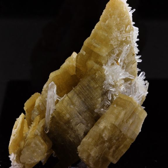 Siderite, Quartz.