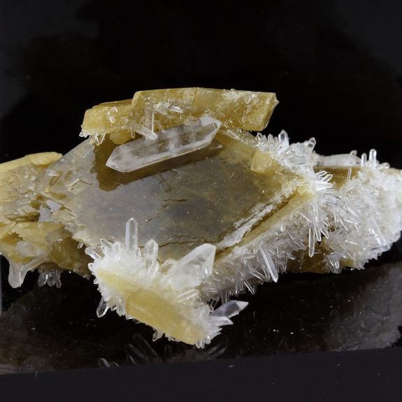 Siderite, Quartz.