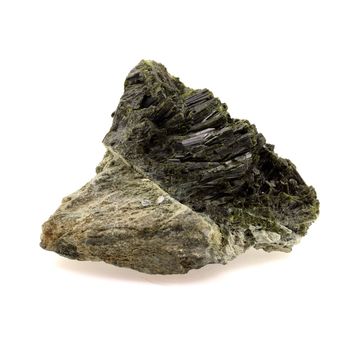 Epidote. 2430.2 ct.