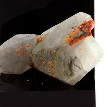 Calcite, Realgar. 89.6 ct.