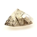 Quartz à Rutile & Autres. 13.30 ct.