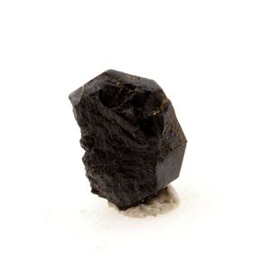 Magnetite. 32.6 ct.