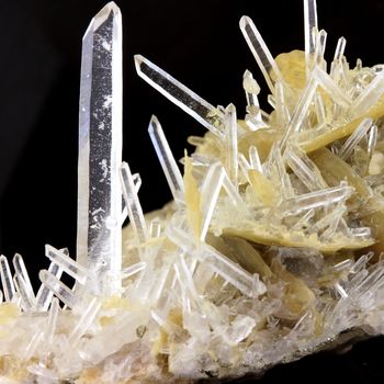 Siderite, Quartz, Pyrite. 200.2 ct.
