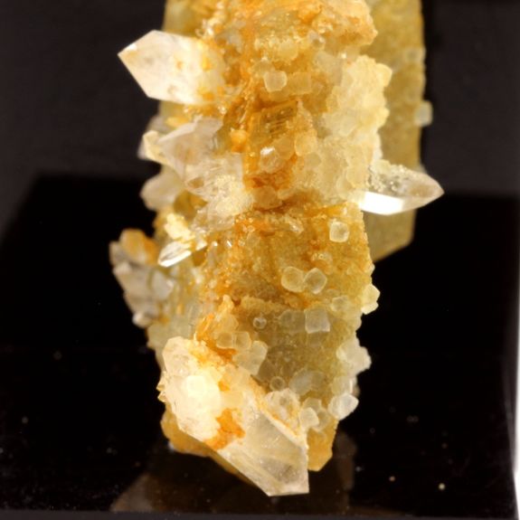 Siderite, Quartz, Calcite.