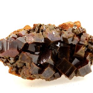 Vanadinite. 380.5 ct.