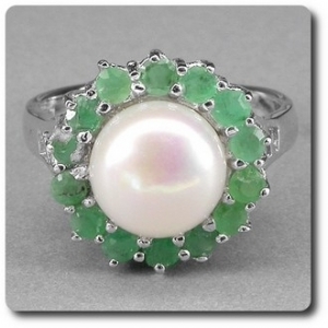 Pearl & Emerald Ring