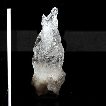 Quartz cristal de roche. 158.6 ct.