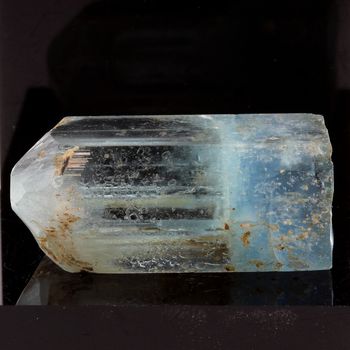 Aigue-Marine. 73.2 ct.