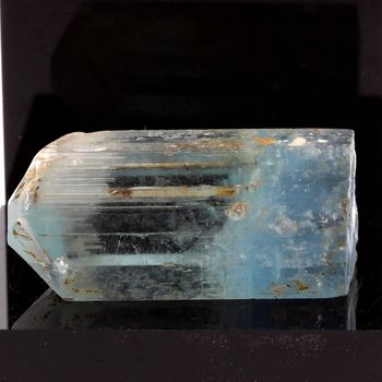 Aigue-Marine. 73.2 ct.