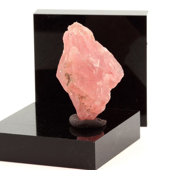 Fluorite rose. 89.9 ct.