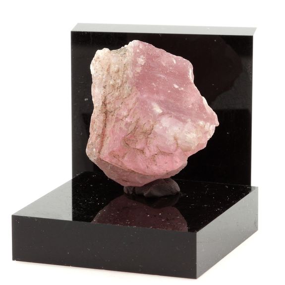 Fluorite rose. 131.9 ct.