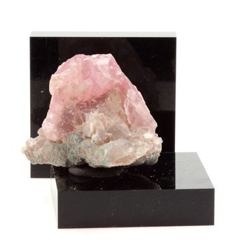 Fluorite rose. 207.5 ct.