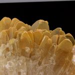 Calcite. 391.0 ct.
