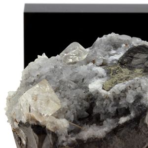 Quartz + Calcite + Pyrite. 320.2 ct.
