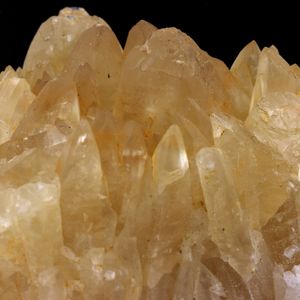 Calcite. 396.7 ct.