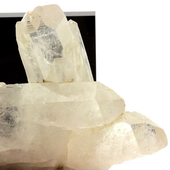 Quartz. 518.4 ct.