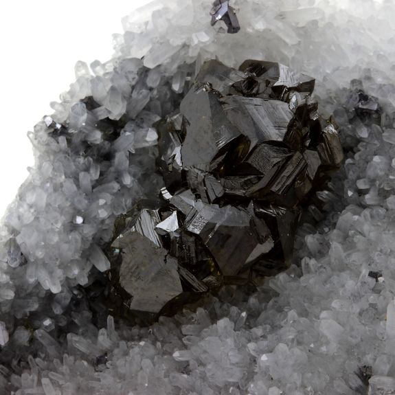 Sphalerite + Quartz. 353.1 ct.