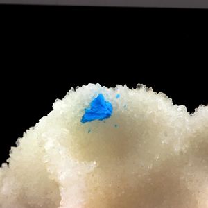Stilbite + Cavansite.