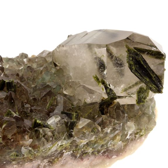 Quartz + Epidote. 1395.0 ct.
