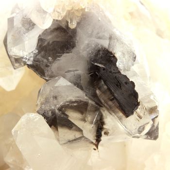 Quartz, Brookite, Rutile. 1330.0 ct.