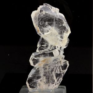 Quartz à Ame ( faden quartz ). 83.1 ct.