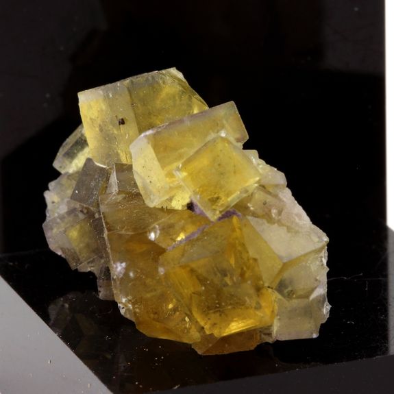 Fluorite. 33.5 ct.