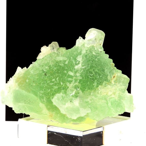 Fluorite + Calcite. 1510.2 ct.