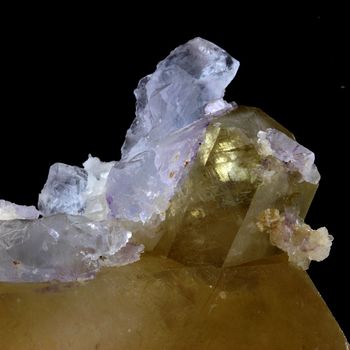 Calcite. 1210.0 ct.