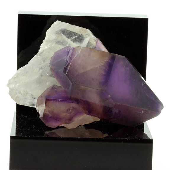 Améthyste Sceptre + Quartz. 1114.0 ct.