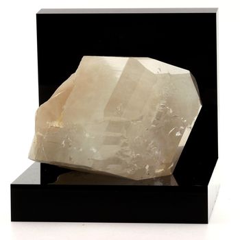 Topaze. 3630.0 ct.