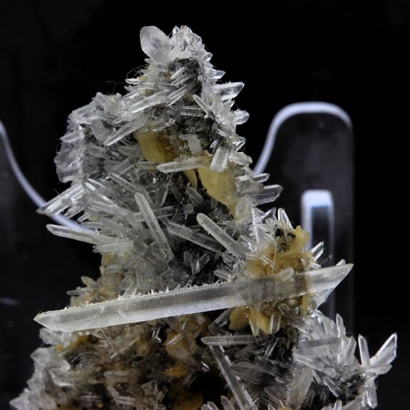 Quartz + Siderite.