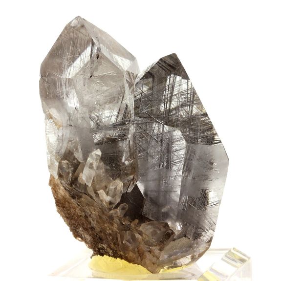 Quartz + Rutile. 969.6 ct.