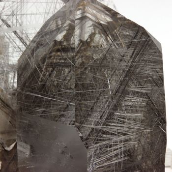 Quartz + Rutile. 969.6 ct.