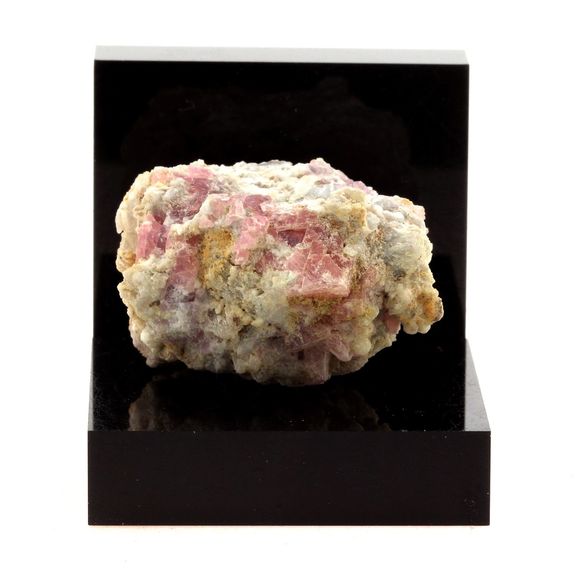 Fluorite rose. 151.7 ct.