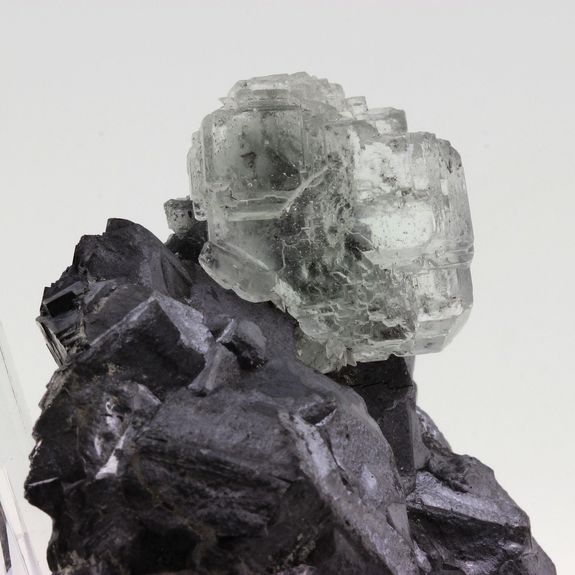 Fluorite + Galène. 3390.1 ct.