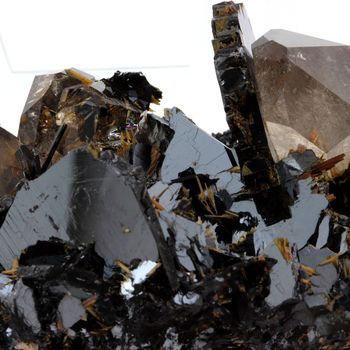 Quartz, Hematite, Rutile.