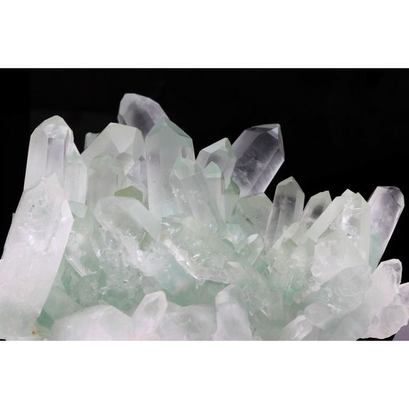Quartz + Fuchsite. 1955.5 ct.