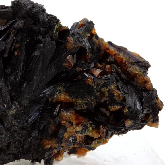 Tantalite-(Mn) + Microlite. 548.3 ct.