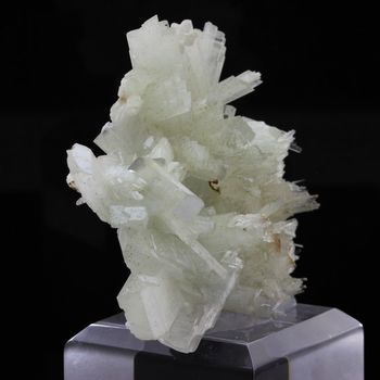 Pectolite. 204.6 ct.