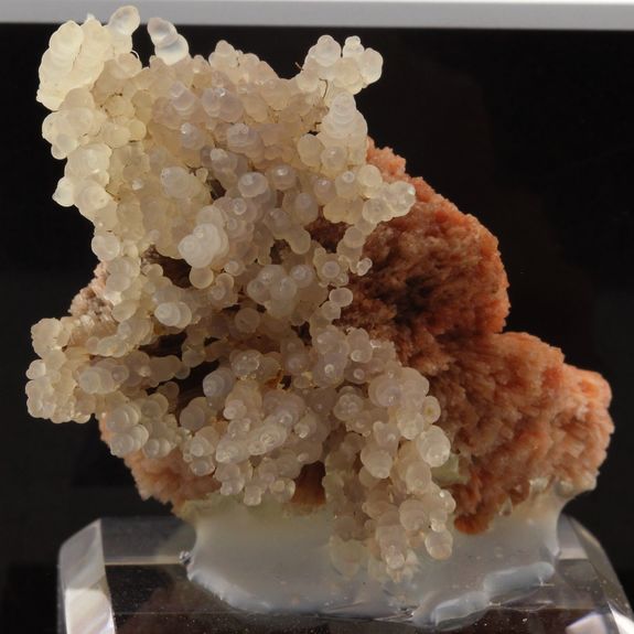 Stilbite + Calcédoine. 248.9 ct.